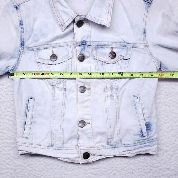 Free People Button Up Blue Jean Jacket Womens Size 2 Denim Casual Coat - Picture 3 of 10